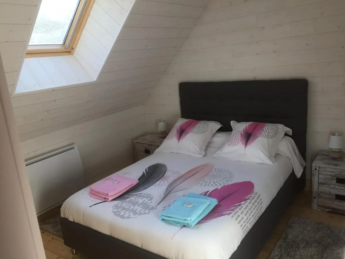 Bed and Breakfast Les Roses Des Bois à Murat-le-Quaire Couette-café